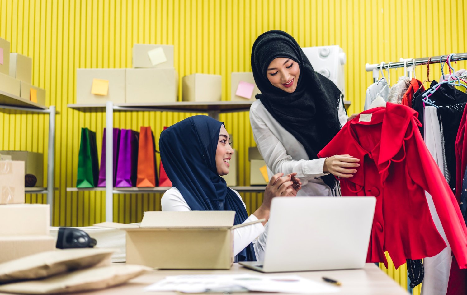 Buying Women’s Clothing Online